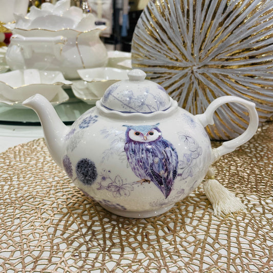 Purple Owl English style porcelain teapot, 1000 mL, in bright white
